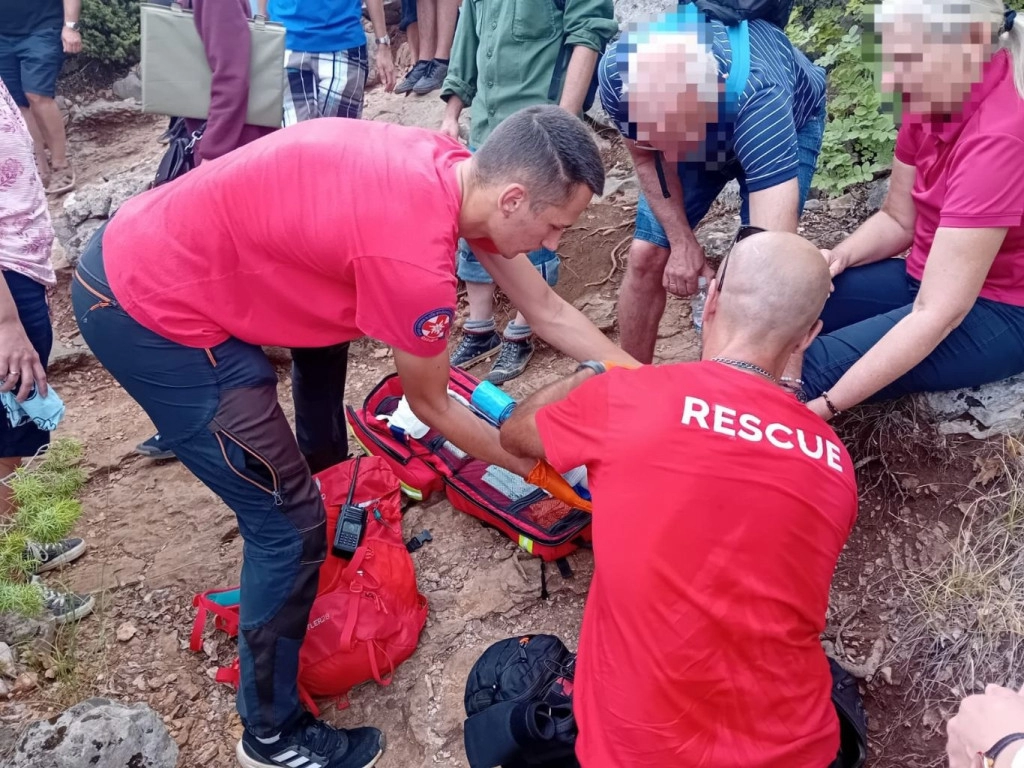 HGSS Čitluk spašavao hodočasnicu na Križevcu, pomagali i članovi zajednice Cenacolo